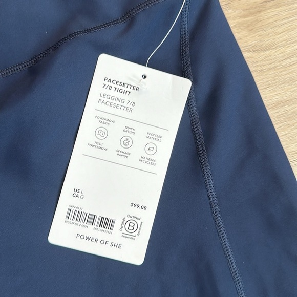 PACESETTER ULTRA HIGH RISE 7/8 LEGGING
Sleek PowerMove fabric - Picture 6 of 9